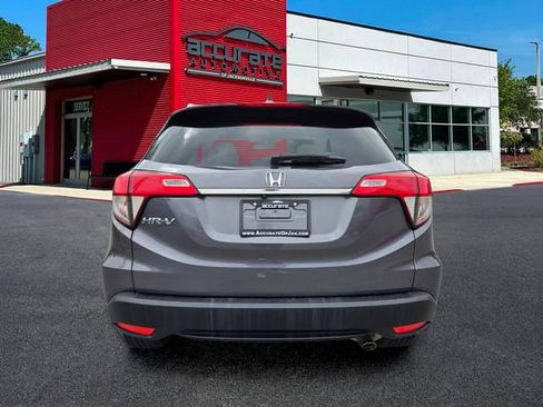 Used 2019 Honda HR-V EX image 4