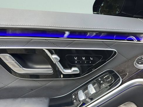 Used 2024 Mercedes-Benz S 580 4MATIC Sedan image 12