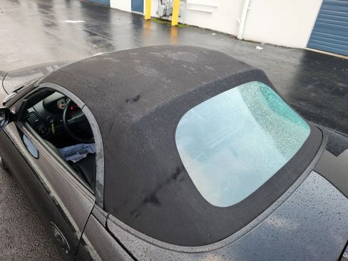 Used 2001 Porsche Boxster S image 17