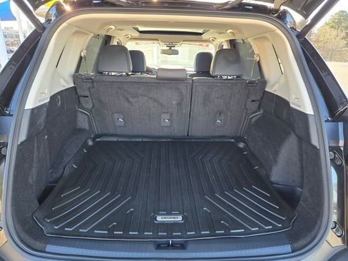 Used 2022 Nissan Rogue SL w/ SL Premium Package image 17