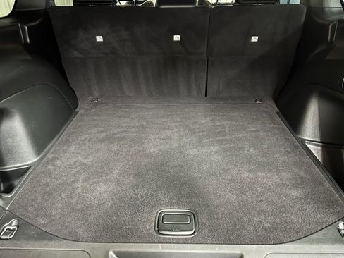 Used 2022 Jeep Grand Cherokee Limited image 21