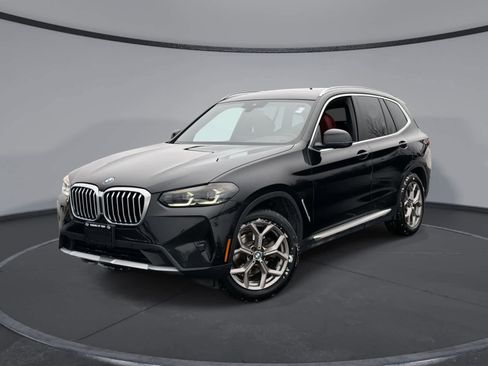 Used 2022 BMW X3 xDrive30i w/ Premium Package 2 image 1