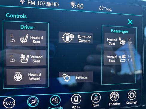 Certified 2020 Chrysler Pacifica Limited w/ Advanced Safetytec Group FWD image 25