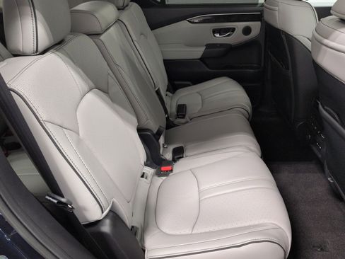 Certified 2025 Honda Pilot Elite image 22