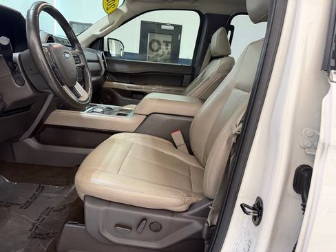 Used 2021 Ford Expedition Max XLT RWD image 31