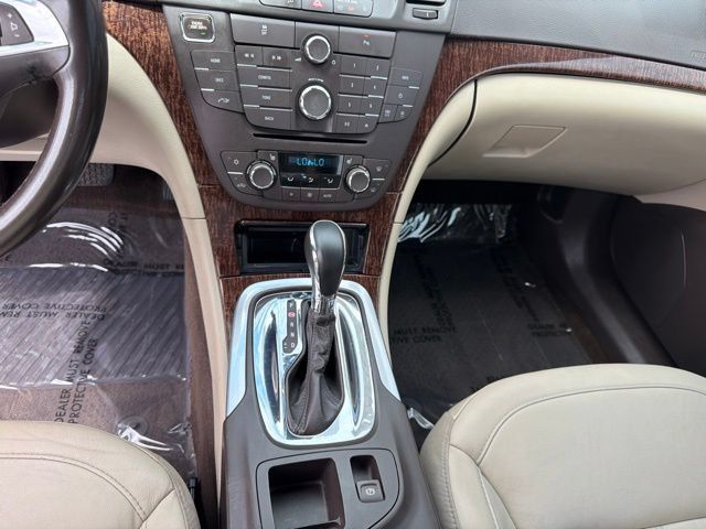Used 2012 Buick Regal Premium FWD image 13