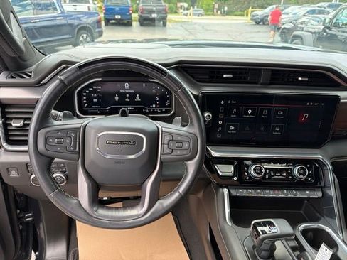 Used 2023 GMC Sierra 1500 Denali Ultimate AWD/4WD image 14