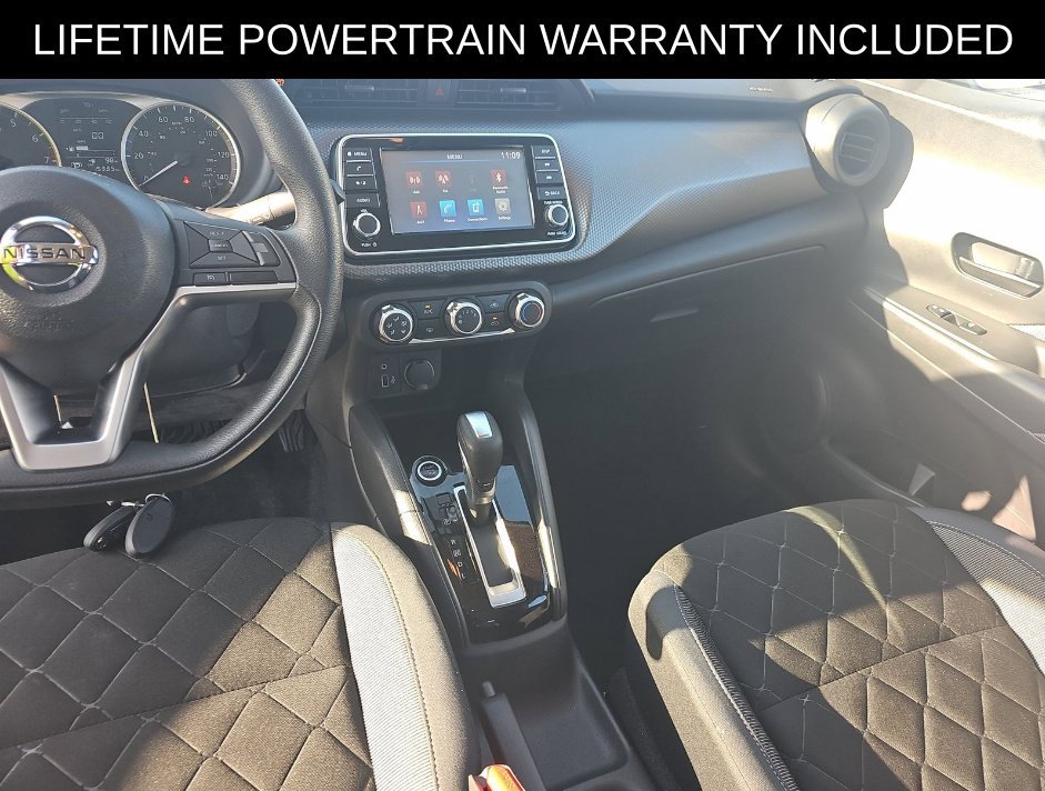 Used 2020 Nissan Kicks S FWD image 11