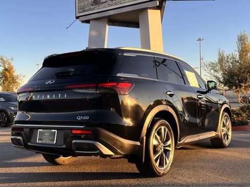 Certified 2022 INFINITI QX60 Luxe w/ Cargo Package image 5