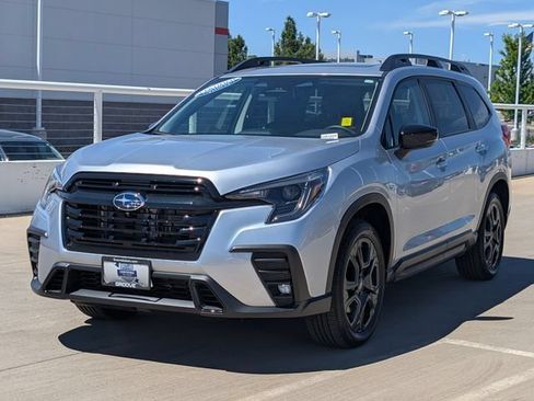 Used 2025 Subaru Ascent Bronze Edition AWD/4WD image 7
