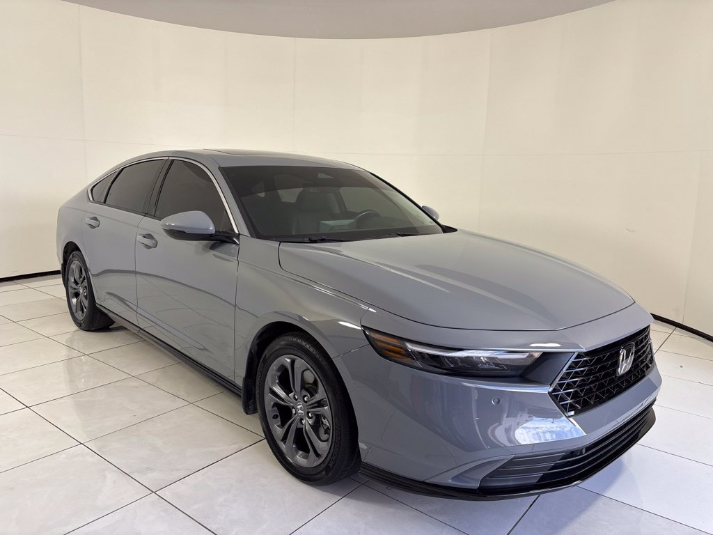 Used 2025 Honda Accord EX-L image 7