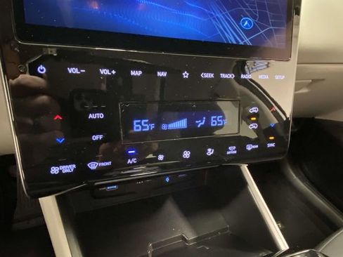 Certified 2024 Hyundai Tucson Blue image 21