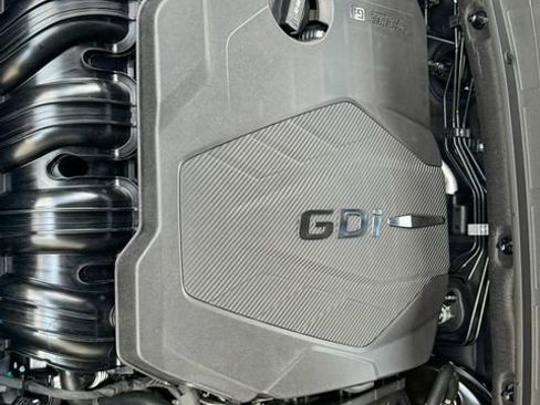 Certified 2025 Kia Sportage EX image 44