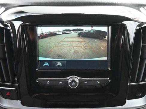 Used 2019 Chevrolet Traverse LS w/ LPO, Blackout Package FWD image 13