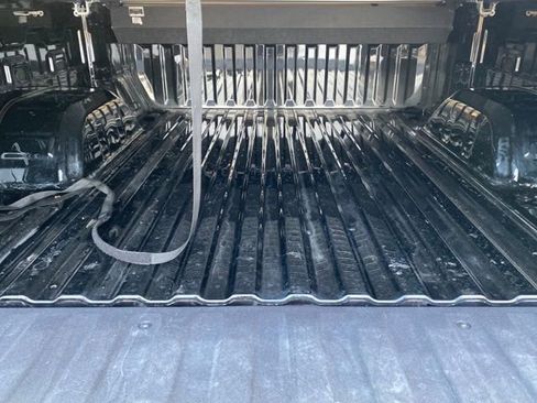 Used 2023 Chevrolet Silverado 1500 LT image 27