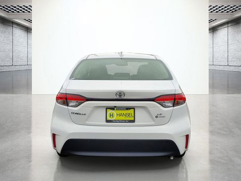 Used 2023 Toyota Corolla LE FWD image 8
