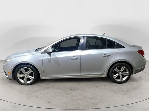 Used 2012 Chevrolet Cruze LT image 3