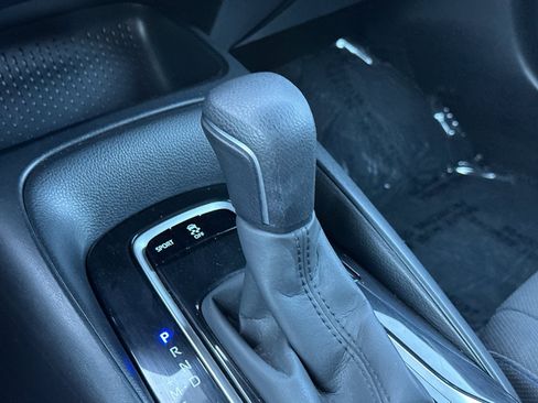 Used 2022 Toyota Corolla SE w/ Carpet Mat Package (TMS) image 20