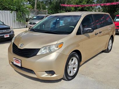 Used 2012 Toyota Sienna