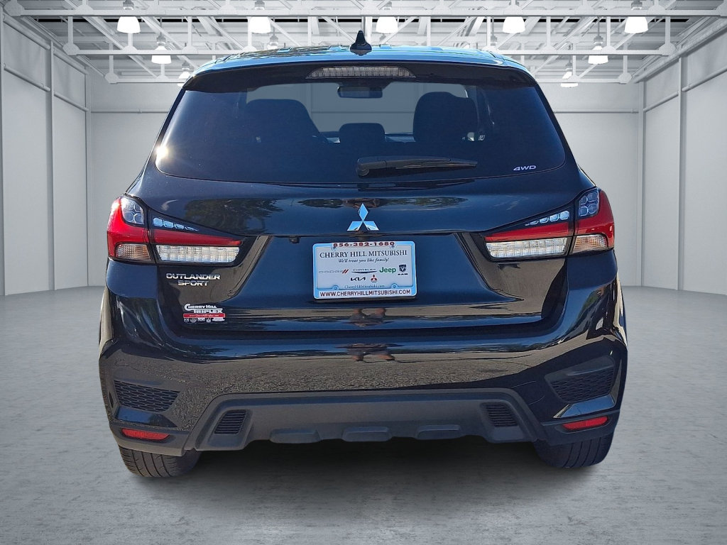 Used 2025 Mitsubishi Outlander Sport ES AWD/4WD image 4