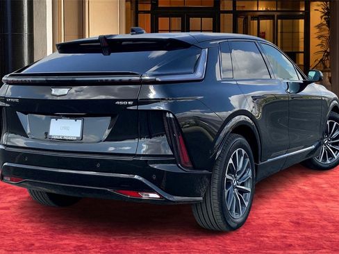 New 2026 Cadillac Lyriq Sport image 6