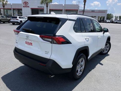 Certified 2025 Toyota RAV4 XLE AWD/4WD image 5