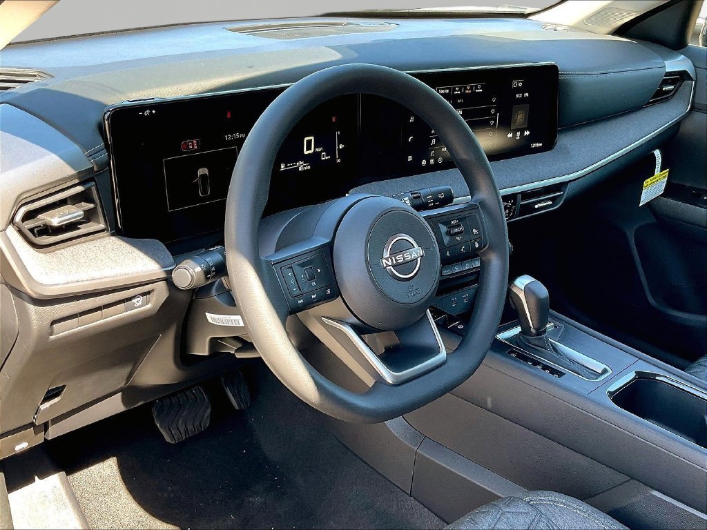 New 2027 Nissan Kicks SV FWD image 7