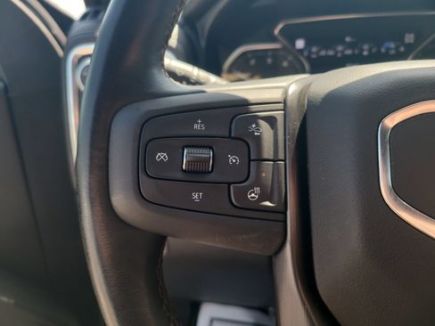 Used 2021 GMC Sierra 1500 AT4 w/ AT4 Value Package AWD/4WD image 13