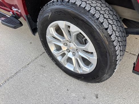 Used 2023 Chevrolet Silverado 1500 LTZ w/ LTZ Premium Package image 7