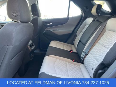 Used 2019 Chevrolet Equinox LS w/ LS Convenience Package image 23