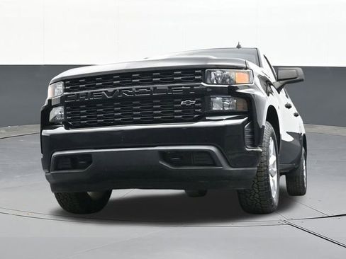 Used 2019 Chevrolet Silverado 1500 Custom w/ Custom Value Package image 50
