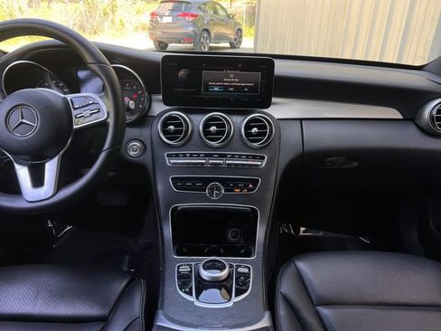 Used 2019 Mercedes-Benz C 300 Sedan image 16