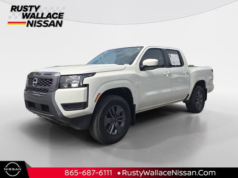 Certified 2025 Nissan Frontier SV AWD/4WD image 1