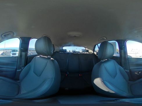 Used 2025 Buick Encore GX Preferred image 40