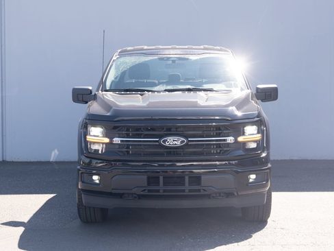 Used 2025 Ford F150 XLT w/ Equipment Group 301A Standard AWD/4WD image 17