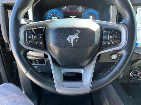 Used 2025 Ford Bronco Outer Banks AWD/4WD image 21
