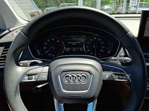 Used 2023 Audi Q5 2.0T Premium w/ Convenience Package AWD/4WD image 20