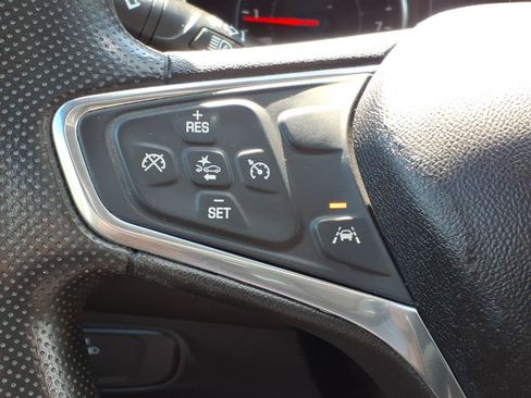 Used 2020 Chevrolet Equinox LT FWD image 13