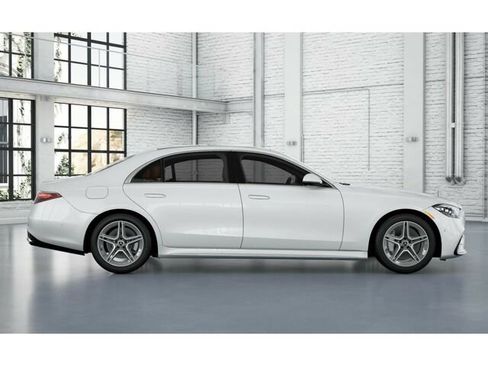 New 2026 Mercedes-Benz S 580 4MATIC Sedan image 3