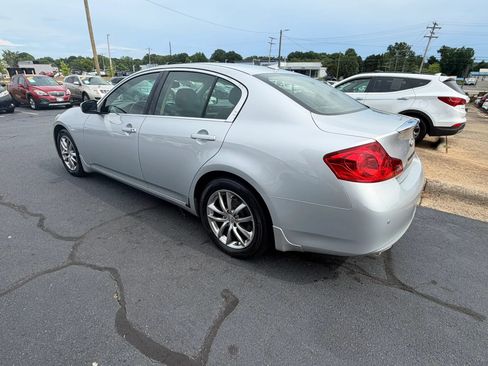 Used 2012 INFINITI G37 Journey w/ Premium Pkg RWD image 4