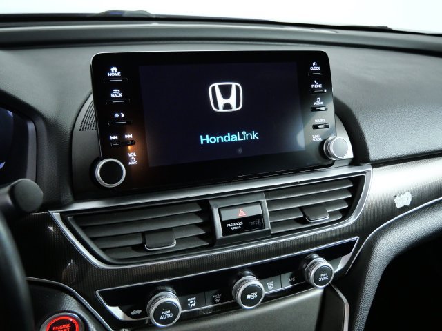 Used 2018 Honda Accord Sport image 18