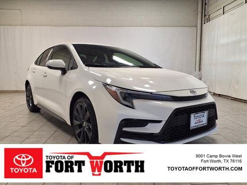 New 2026 Toyota Corolla SE image 1