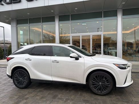 Used 2025 Lexus RX 350 Premium image 5