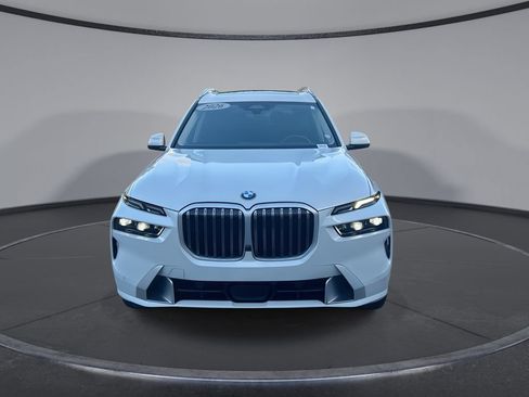 Used 2026 BMW X7 xDrive40i AWD/4WD image 19