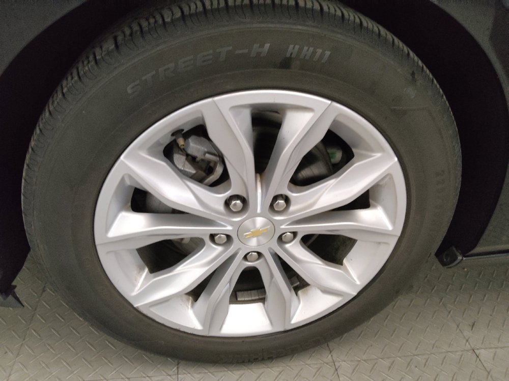 Used 2024 Chevrolet Malibu LT FWD image 31