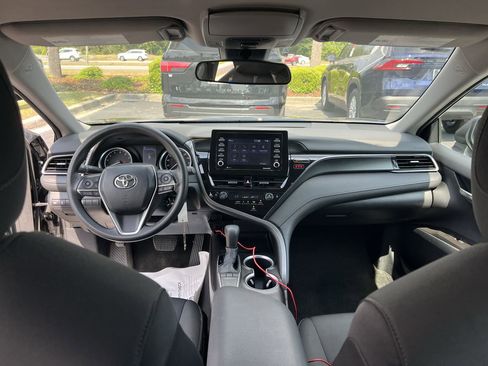 Used 2024 Toyota Camry LE FWD image 31