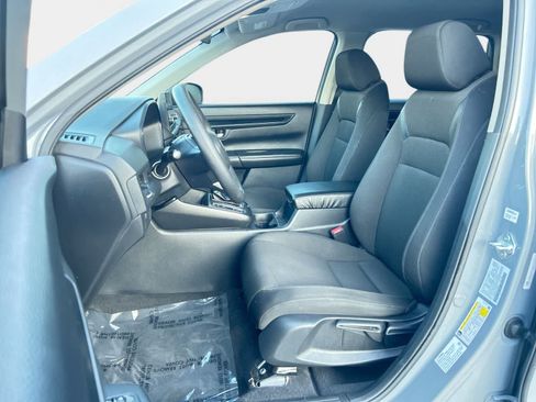 Used 2023 Honda CR-V LX image 11