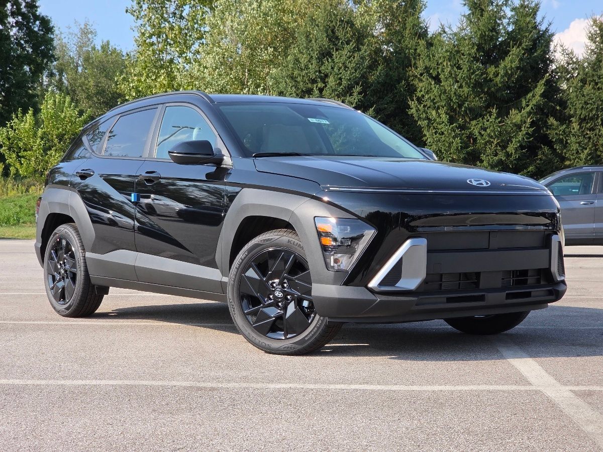 New 2027 Hyundai Kona SEL Sport FWD image 2