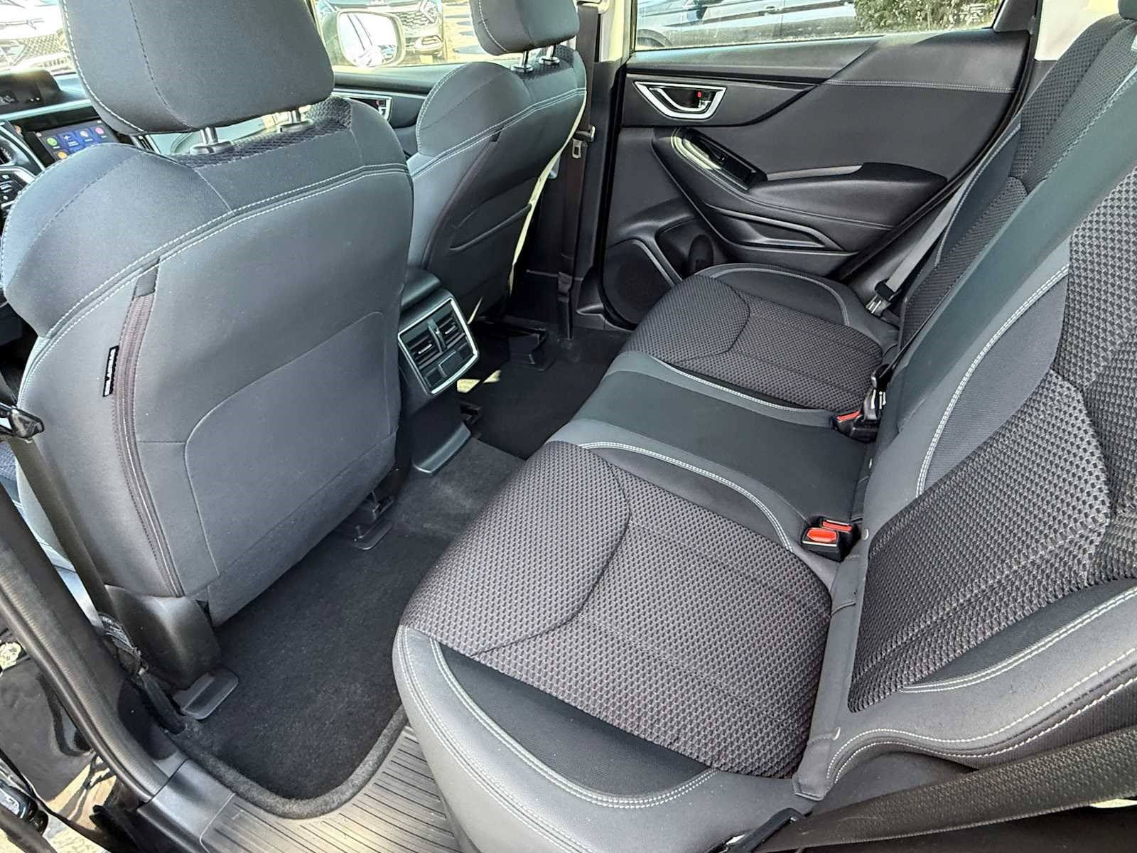 Used 2022 Subaru Forester Premium AWD/4WD image 17