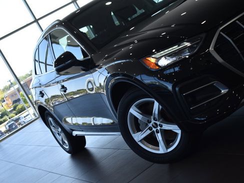 Used 2023 Audi Q5 2.0T Premium image 4